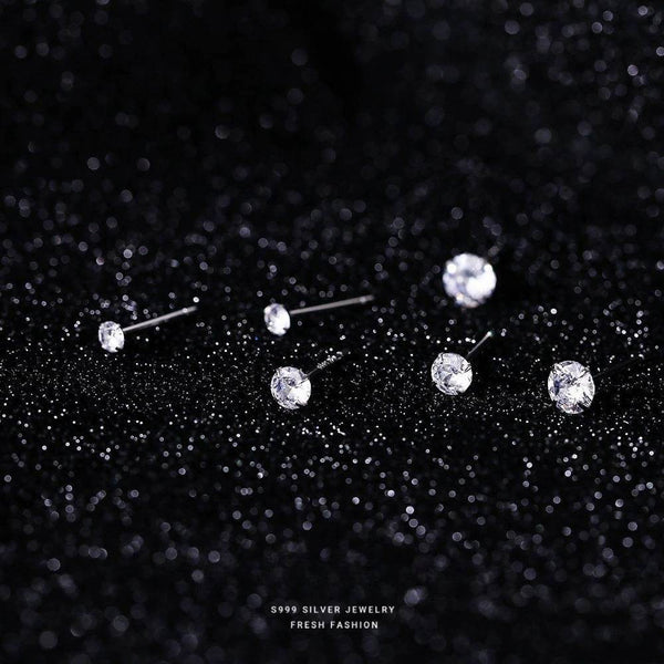 Tiny Sparks, Lasting Glow: How Minimal Studs Tell Your Story