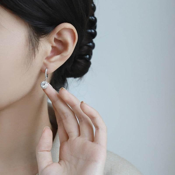 A Quiet Glow: How Rainbow Green Halo Drops Tell Your Story