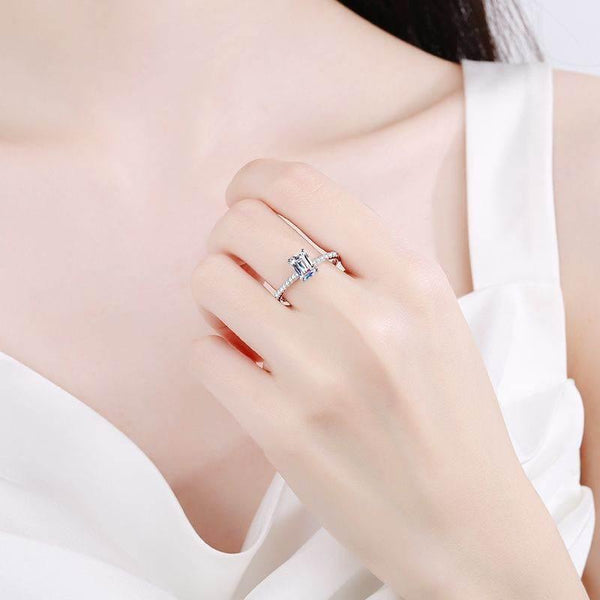 Emerald Cut Glow: A Promise That Speaks in Color