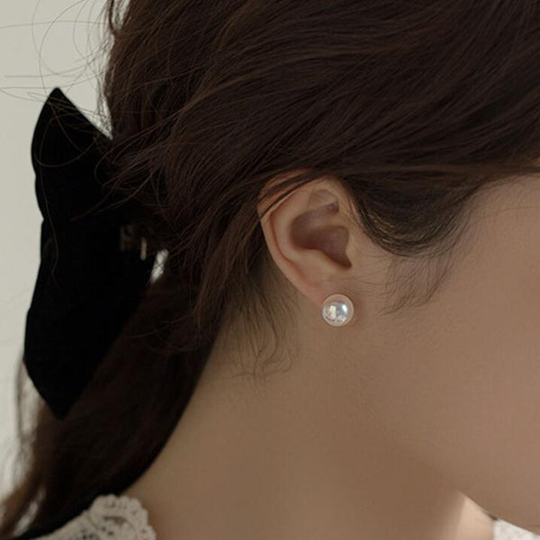 Embrace the Elegance: Discovering the Allure of Freshwater Pearl Studs