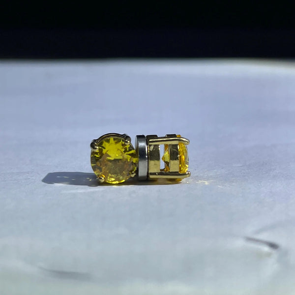 Viral on TikTok: Magnetic Earrings Everyone Is Talking About - Fitiny