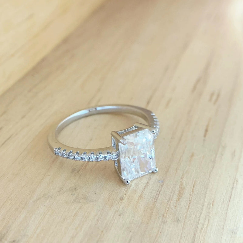 S925 Radiant Cut Moissanite & High Carbon Engagement Ring with Pavé-Set Band, 1-3 Carat VVS1 D-Color Certified, Four-Prong Sterling Silver Ring - Fitiny