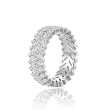 Stacked view: FITINY V-ring layered with two slim plain bands for modern styling