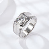 Close-up of 1 carat moissanite center stone with 3EX cut detail