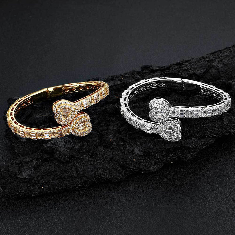 Heart-Shaped Zirconia Hip Hop Bracelet for Men — Gold or Whi - Front View - FITINY Jewelry