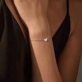 Minimalist Heart-Shaped Moissanite Bracelet in Sterling Silv - Side View - FITINY