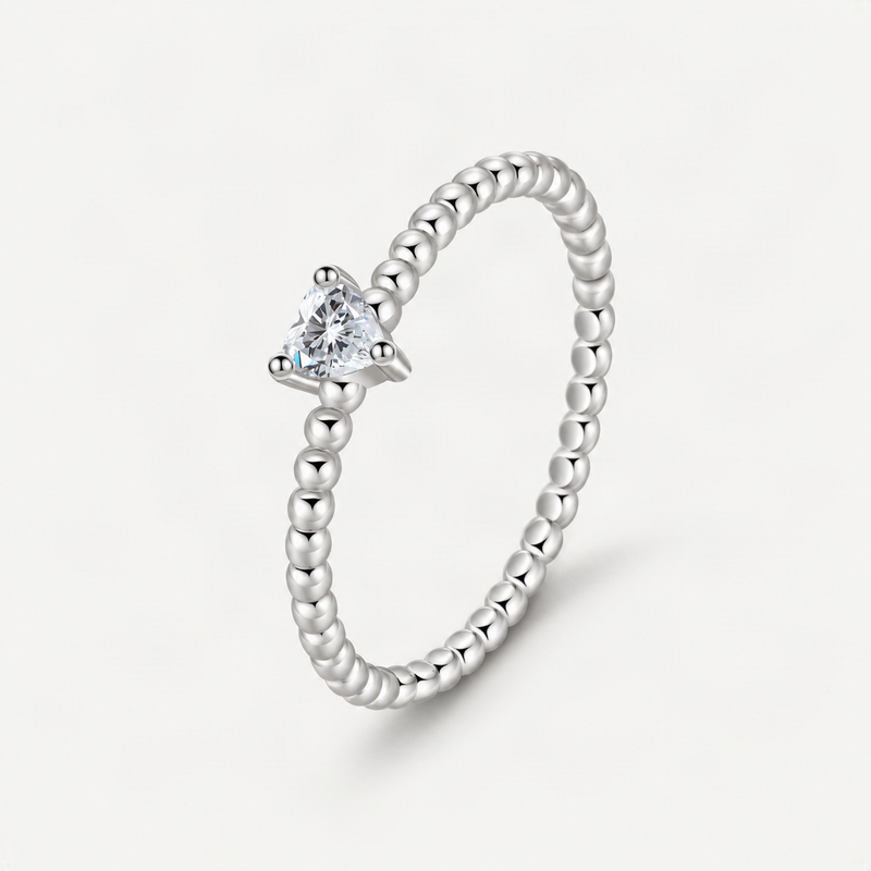 Heart-Shaped D-Color VVS1 Moissanite Engagement Ring in Sterling Silver – product photo [FITINY]