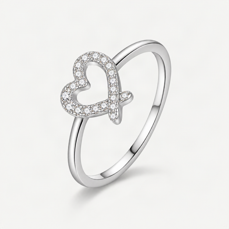 Irregular Heart-Shaped D-Color VVS1 Moissanite Engagement Ring in Sterling Silver – product photo [FITINY]