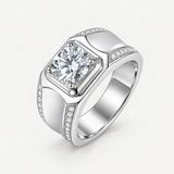 Moissanite Solitaire Ring – product photo [FITINY]