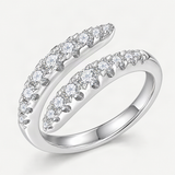 Double-Row Oval D-Color VVS1 Moissanite Stackable Engagement Ring for Women – close-up of the setting and stone [FITINY]