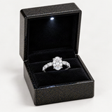 Elegant Oval D-Color VVS1 Moissanite Engagement Ring with Four-Prong Setting – in the FITINY gift box [FITINY]