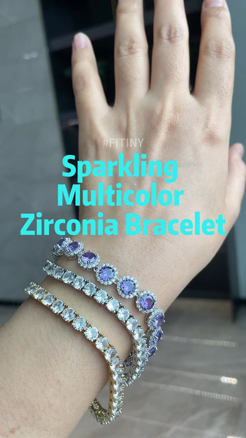 Pulsera halo multicolor morada de CZ sobre la mano