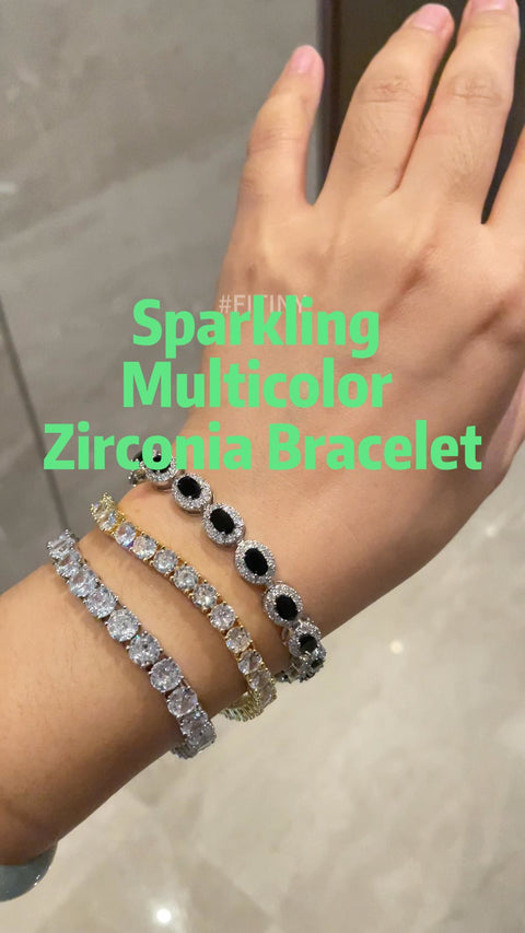 Accumulation de bracelets en CZ multicolore avec accents ovales noirs