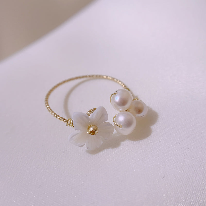 Pearl Shell Flower Index Finger Ring