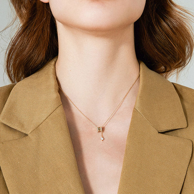 Light luxury niche high-end design sense collarbone necklace
